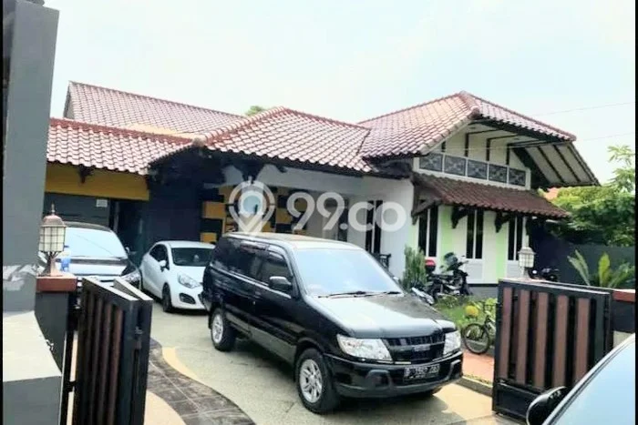 Rumah Eksklusif Siap Huni LT 785m2 di Ciputat Timur, Tangerang Selatan Rumah Eksklusif Siap Huni LT 785m2 di Ciputat Timur, Tangerang Selatan