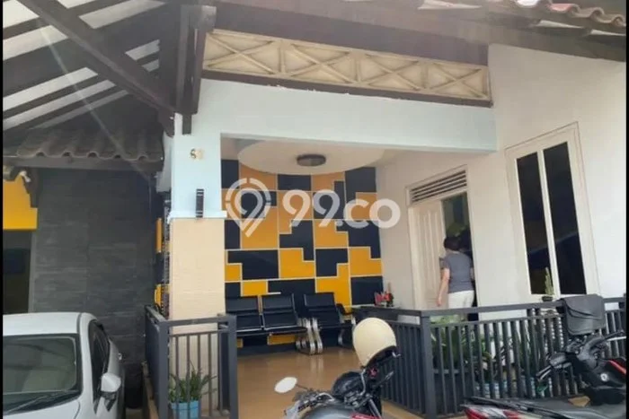 Rumah Eksklusif Siap Huni LT 785m2 di Ciputat Timur, Tangerang Selatan Rumah Eksklusif Siap Huni LT 785m2 di Ciputat Timur, Tangerang Selatan