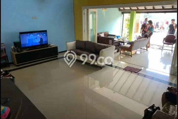 Rumah Eksklusif Siap Huni LT 785m2 di Ciputat Timur, Tangerang Selatan Rumah Eksklusif Siap Huni LT 785m2 di Ciputat Timur, Tangerang Selatan