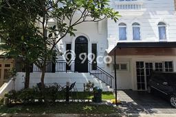 Rumah Luxury Modern Tanpa Renovasi di Gading Serpong Tangerang Rumah Luxury Modern Tanpa Renovasi di Gading Serpong Tangerang