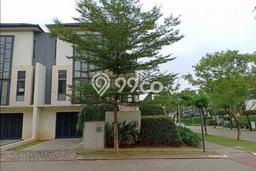 Rumah Elit LB 240m2 Siap Huni Desain Elegan di BSD, Tangerang Rumah Elit LB 240m2 Siap Huni Desain Elegan di BSD, Tangerang
