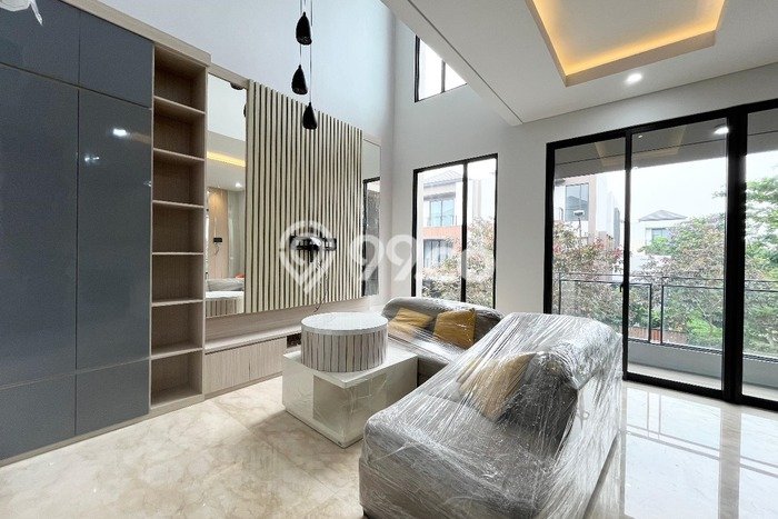 Rumah Cantik Siap Pakai Di BSD Luas 208m2 Lokasi Strategis Rumah Cantik Siap Pakai Di BSD Luas 208m2 Lokasi Strategis