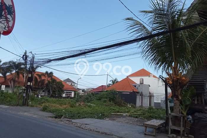 Vila For Rent di Kuta, Area 650m², Kawasan Asri Vila For Rent di Kuta, Area 650m², Kawasan Asri