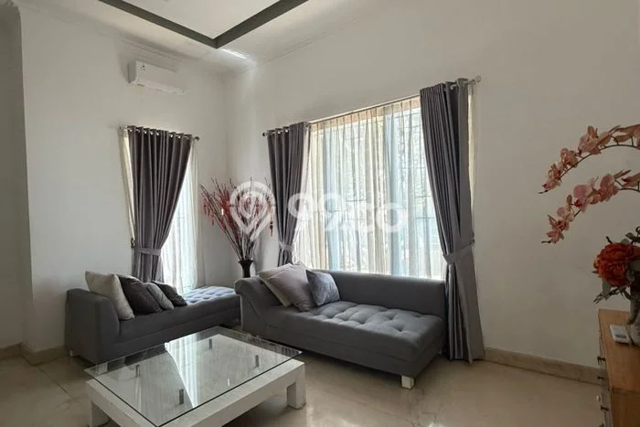 Rumah sewa siap huni 5 Kamar Tidur di Sunter, Jakarta Utara Rumah sewa siap huni 5 Kamar Tidur di Sunter, Jakarta Utara