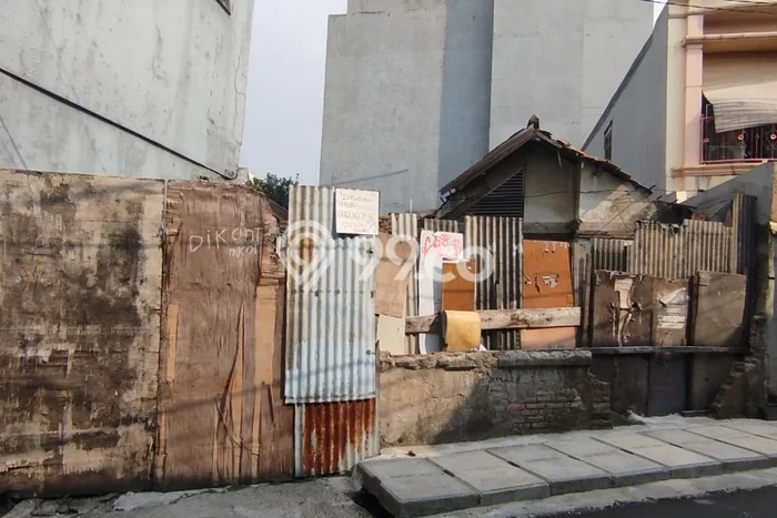 Tanah Kavling Dijual di Jakarta Barat dengan Spesifikasi 301m2 Tanah Kavling Dijual di Jakarta Barat dengan Spesifikasi 301m2