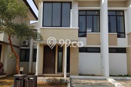 For Sale! Luxury House LT 119m2 Desain Modern di BSD Eminent For Sale! Luxury House LT 119m2 Desain Modern di BSD Eminent