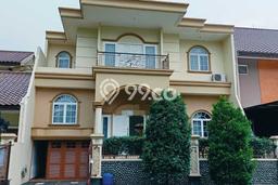 Rumah Luxury Modern Siap Huni di BSD Puspita Loka Tangerang Rumah Luxury Modern Siap Huni di BSD Puspita Loka Tangerang