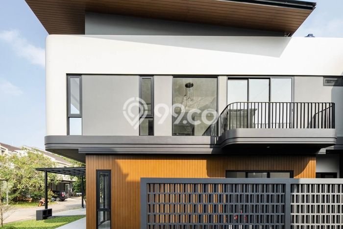 Rumah Mewah LB 245m2 Siap Huni Desain Elegan di BSD The Icon, Tangerang Rumah Mewah LB 245m2 Siap Huni Desain Elegan di BSD The Icon, Tangerang