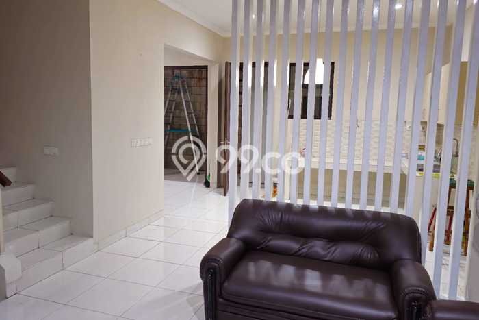 Rumah sewa siap pakai 3 KT di BSD The Icon, Tangerang Rumah sewa siap pakai 3 KT di BSD The Icon, Tangerang