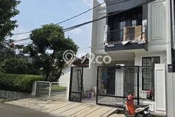 Rumah Modern 3 Kamar LT 85m2 di BSD Griya Loka Rumah Modern 3 Kamar LT 85m2 di BSD Griya Loka