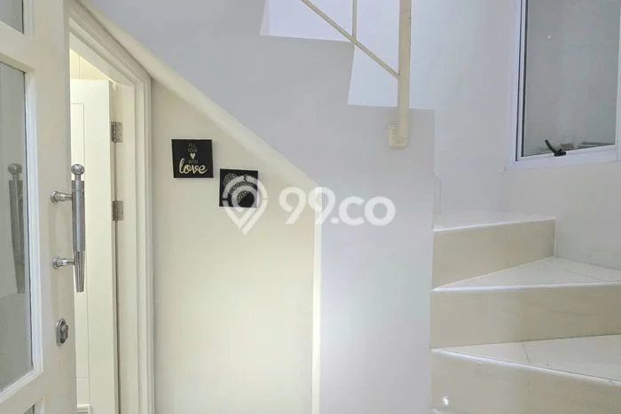 Disewakan! Rumah 2 Kamar Tidur &
2 Kamar Mandi di BSD Vanya Park, Tangerang Disewakan! Rumah 2 Kamar Tidur &
2 Kamar Mandi di BSD Vanya Park, Tangerang