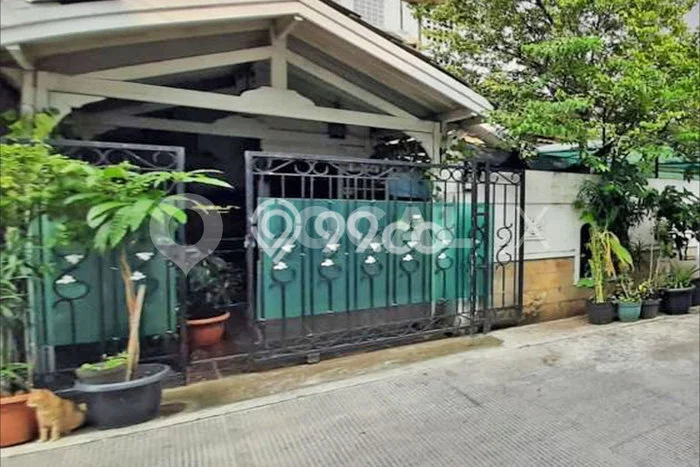 Rumah Eksklusif Dijual LT 180m2 di Kelapa Gading, Jakarta Utara Rumah Eksklusif Dijual LT 180m2 di Kelapa Gading, Jakarta Utara