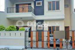 Ready to Use! Luxury House LT 142m2 Desain Elegan di Pulo Asem Ready to Use! Luxury House LT 142m2 Desain Elegan di Pulo Asem