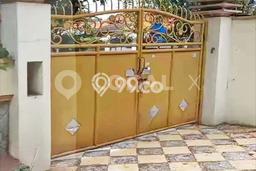 Disewakan! Rumah 6 Kamar Tidur &
2 Kamar Mandi di Rawamangun, Jakarta Timur Disewakan! Rumah 6 Kamar Tidur &
2 Kamar Mandi di Rawamangun, Jakarta Timur