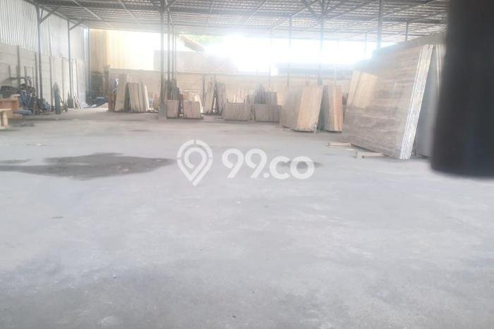 Gudang paling strategis disewakan di Cipondoh Tangerang Gudang paling strategis disewakan di Cipondoh Tangerang