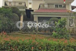 Rumah Mewah LB 400m2 Siap Huni Desain Elegan di Babakan, Bogor Rumah Mewah LB 400m2 Siap Huni Desain Elegan di Babakan, Bogor