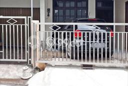 Rumah Modern Cantik 4 Kamar Bisa Langsung Pindah di Semarang Barat Rumah Modern Cantik 4 Kamar Bisa Langsung Pindah di Semarang Barat