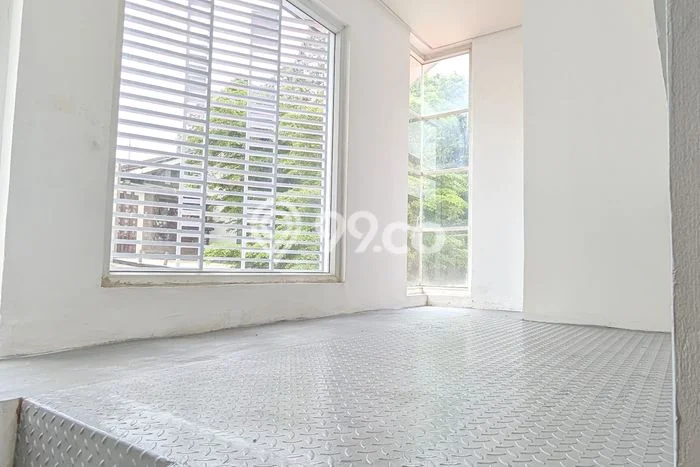 Disewakan! Rumah 2 Kamar Tidur &
1 Kamar Mandi di Citra Grand, Jakarta Timur Disewakan! Rumah 2 Kamar Tidur &
1 Kamar Mandi di Citra Grand, Jakarta Timur