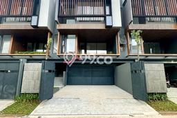 For Sale! Premium House LT 209m2 Desain Elegan di Kemang For Sale! Premium House LT 209m2 Desain Elegan di Kemang