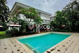 Rumah Luxury Modern Siap Huni di Kemang Jakarta Selatan Rumah Luxury Modern Siap Huni di Kemang Jakarta Selatan