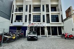 Dijual Ruko Kawasan Tebet, Luas 450m², Area Komersial Dijual Ruko Kawasan Tebet, Luas 450m², Area Komersial