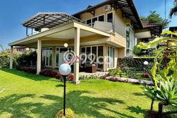 Rumah Luxury Modern Tanpa Renovasi di Puncak Bogor Rumah Luxury Modern Tanpa Renovasi di Puncak Bogor