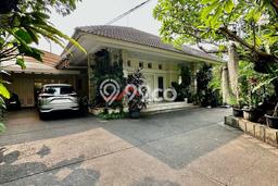 Rumah Elit LB 650m2 Siap Huni Desain Elegan di Kemang, Jakarta Selatan Rumah Elit LB 650m2 Siap Huni Desain Elegan di Kemang, Jakarta Selatan