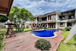 Ready to Use! Luxury House LT 826m2 Desain Elegan di Kemang Ready to Use! Luxury House LT 826m2 Desain Elegan di Kemang