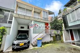 For Sale! Luxury House LT 130m2 Desain Elegan di Kemang For Sale! Luxury House LT 130m2 Desain Elegan di Kemang