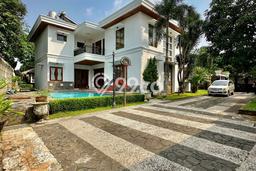 Jual Rumah Luas Elegan Dengan View Eksklusif di Cirendeu, Jakarta Selatan Jual Rumah Luas Elegan Dengan View Eksklusif di Cirendeu, Jakarta Selatan