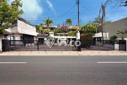 Hunian Elit LB 700m2 Siap Pakai Desain Elegan di Kemang, Jakarta Selatan Hunian Elit LB 700m2 Siap Pakai Desain Elegan di Kemang, Jakarta Selatan