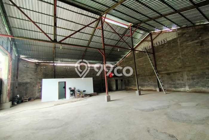 Gudang disewakan lokasi strategis Colomadu Solo 300m2 Gudang disewakan lokasi strategis Colomadu Solo 300m2
