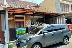 Dijual Rumah 3 Kamar Lokasi Ideal Bagus dan Strategis di Gentan Dijual Rumah 3 Kamar Lokasi Ideal Bagus dan Strategis di Gentan