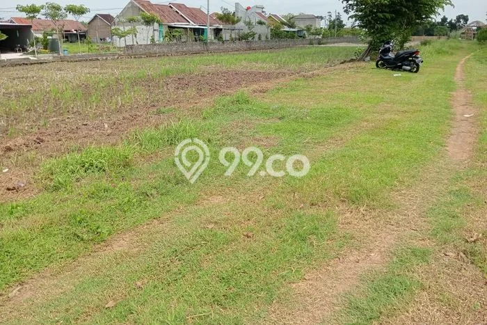 LOKASI PREMIUM! Tanah Kawasan Bendosari, Luas 142m2m², Ideal untuk Investasi LOKASI PREMIUM! Tanah Kawasan Bendosari, Luas 142m2m², Ideal untuk Investasi