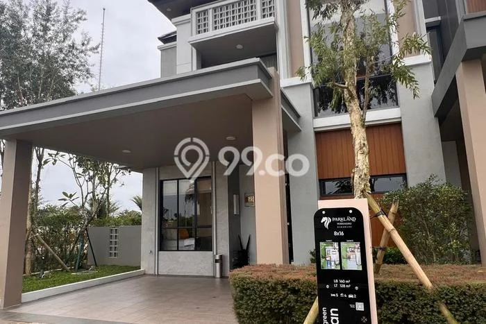 Rumah Strategis Modern Lb 160m2 di Karawang Barat, Karawang Rumah Strategis Modern Lb 160m2 di Karawang Barat, Karawang