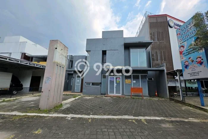Disewakan Ruko di Kawasan Ramai BSD The Icon Luas 350m2 Disewakan Ruko di Kawasan Ramai BSD The Icon Luas 350m2
