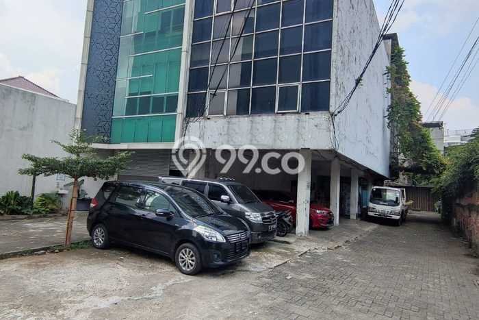 Unit Ruko Dijual di Jatinegara Jakarta Timur 100m2 Unit Ruko Dijual di Jatinegara Jakarta Timur 100m2