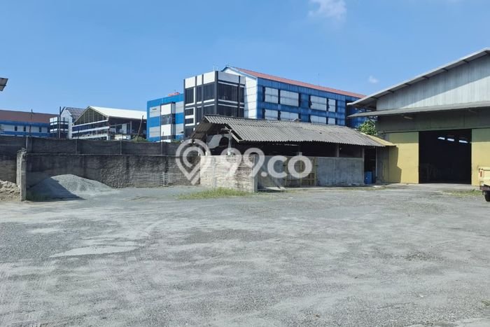 FOR SALE! Gudang di Cibitung Bekasi, LT 39125m2, LB 8730m2 FOR SALE! Gudang di Cibitung Bekasi, LT 39125m2, LB 8730m2