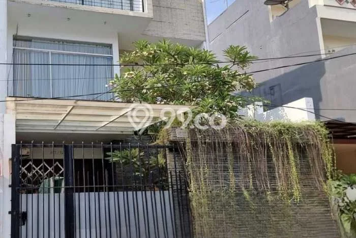 Rumah Elit Modern Tanpa Renovasi di Sunter Jakarta Utara Rumah Elit Modern Tanpa Renovasi di Sunter Jakarta Utara