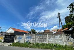 Best Deal Hunian Premium Ideal dan Luas di Lakarsantri, Surabaya Best Deal Hunian Premium Ideal dan Luas di Lakarsantri, Surabaya