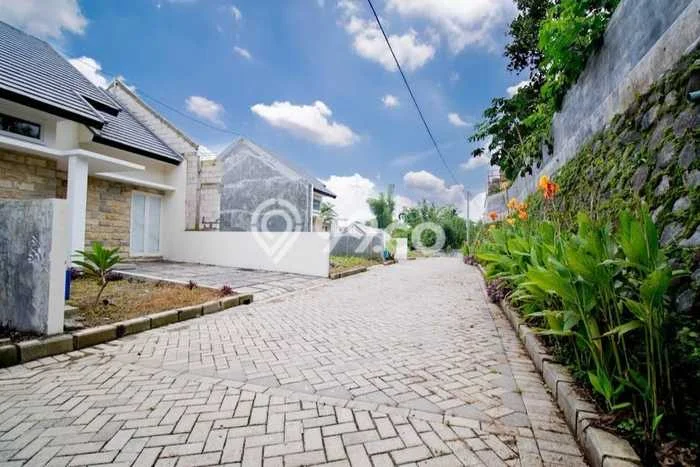 Dijual Cepat Rumah Minimalis & Modern LB 40m2 di Mulyorejo Dijual Cepat Rumah Minimalis & Modern LB 40m2 di Mulyorejo
