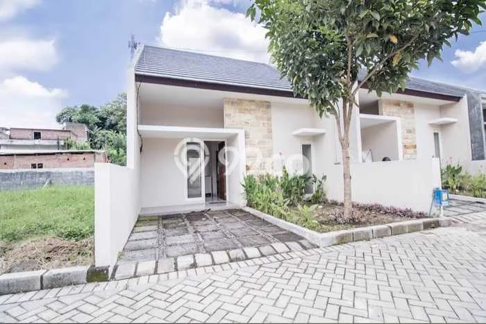 Dijual Cepat Rumah Minimalis & Modern LB 40m2 di Mulyorejo Dijual Cepat Rumah Minimalis & Modern LB 40m2 di Mulyorejo