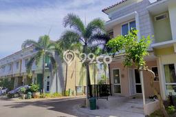 Disewakan! Rumah 3 Kamar Tidur &
2 Kamar Mandi di Gading Serpong, Tangerang Disewakan! Rumah 3 Kamar Tidur &
2 Kamar Mandi di Gading Serpong, Tangerang