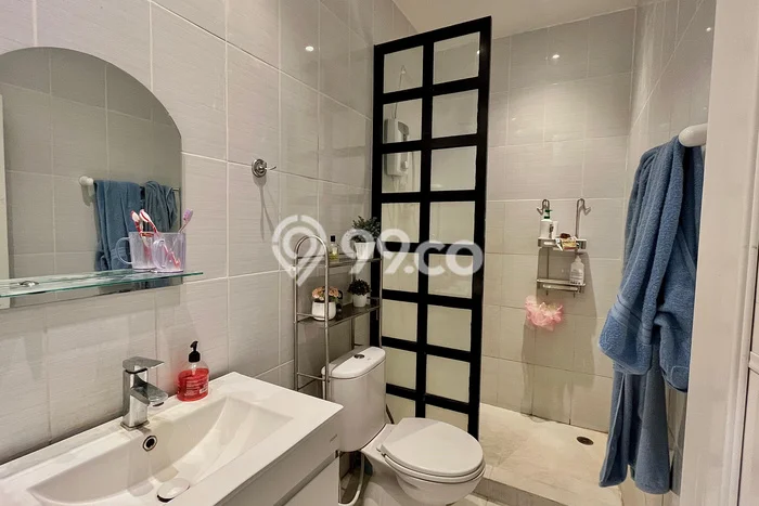 Unit Ruko Dijual di Jakarta Timur LT 225m2 & LB 450m2 Unit Ruko Dijual di Jakarta Timur LT 225m2 & LB 450m2