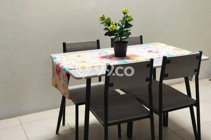 Dijual Rumah Eksklusif 2 KT di Kota Wisata, Jakarta Timur Dijual Rumah Eksklusif 2 KT di Kota Wisata, Jakarta Timur