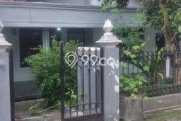 Lokasi strategis! Rumah siap huni dikontrakkan di Gamping LB 100m2 Lokasi strategis! Rumah siap huni dikontrakkan di Gamping LB 100m2