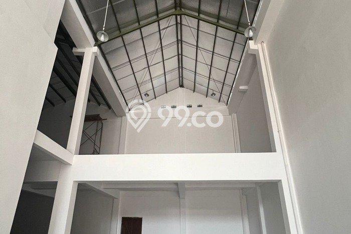 Unit Gudang Paling Strategis di Gamping Sleman dengan LB 650m2 Unit Gudang Paling Strategis di Gamping Sleman dengan LB 650m2