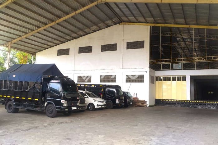 Gudang Disewa di Sleman, Sleman, LT 3573m2 / LB 4040m2 Gudang Disewa di Sleman, Sleman, LT 3573m2 / LB 4040m2