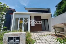 Jual Rumah Strategis Bagus Punya 2 KT di Sawangan Depok SHM Jual Rumah Strategis Bagus Punya 2 KT di Sawangan Depok SHM