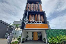 Dijual Rumah Luas Megah Dengan View Cantik di Mampang, Jakarta Selatan Dijual Rumah Luas Megah Dengan View Cantik di Mampang, Jakarta Selatan